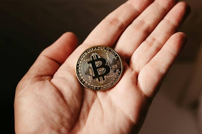 Aposta entre Bitcoin e Ibovespa