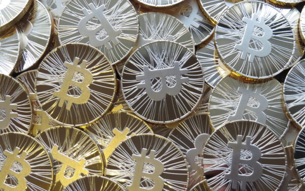 “Bitcoin perder para Ibovespa em aposta pública significa que moeda digital está barata demais”, diz especialista