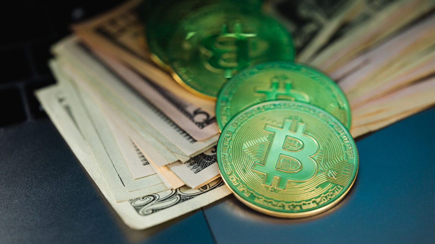 Bitcoin ETFs perderam bilhões após sequência positiva de captação