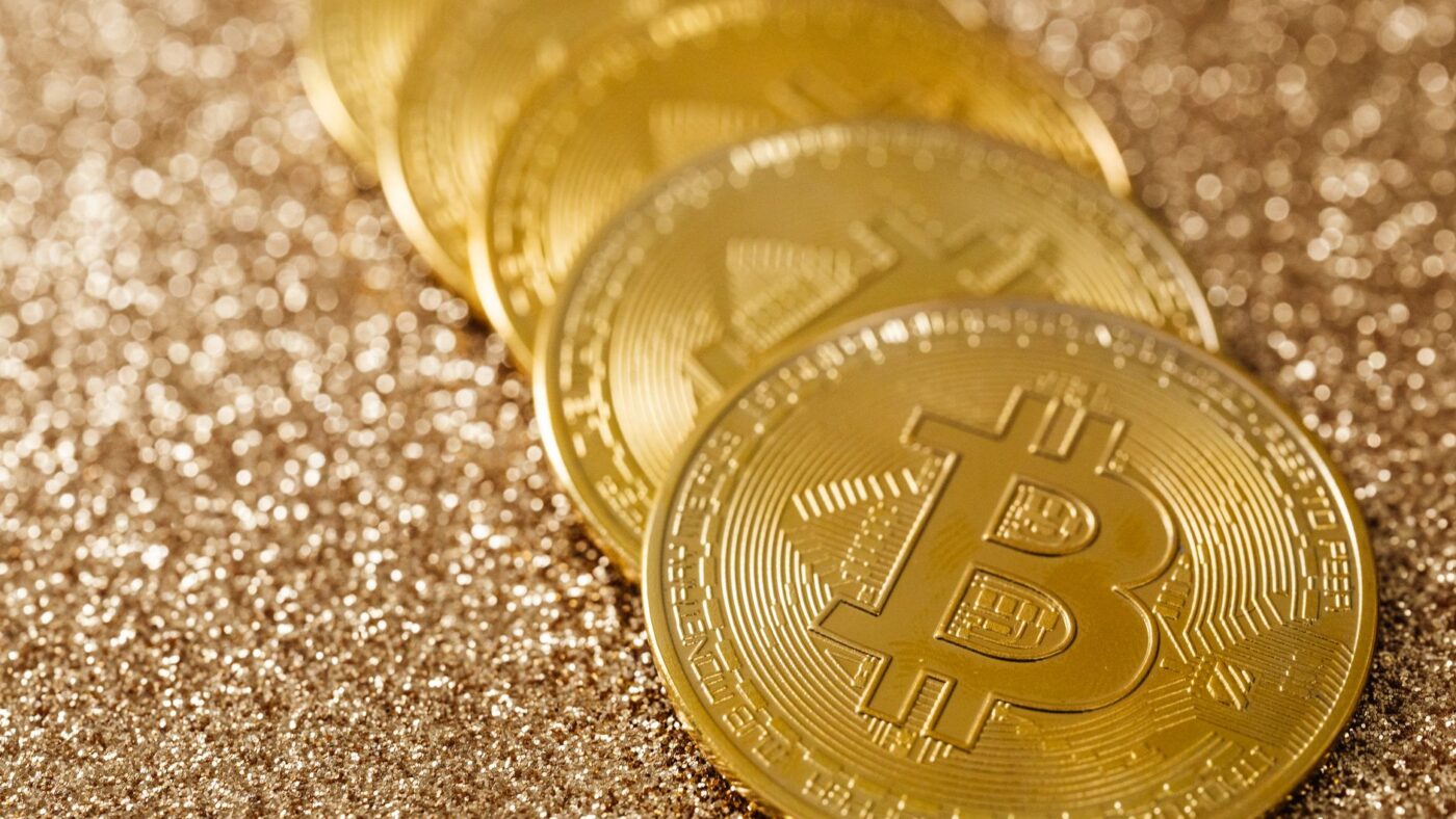 PF cumpre mandado para congelar 14 contas em corretoras de bitcoin no Brasil