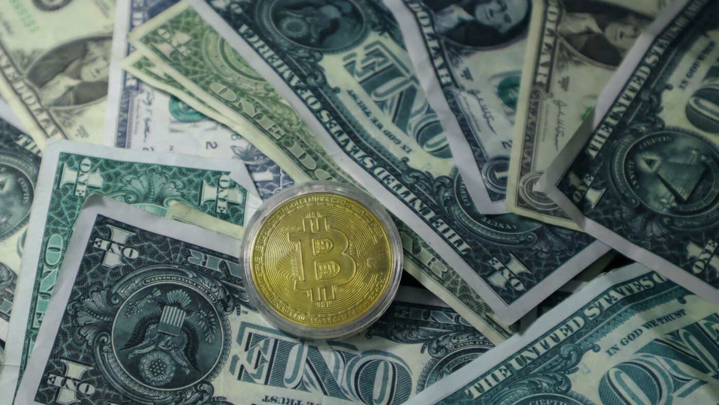 O Que é DCA Cripto? Entenda Por Que Comprar Sempre Vence o Mercado