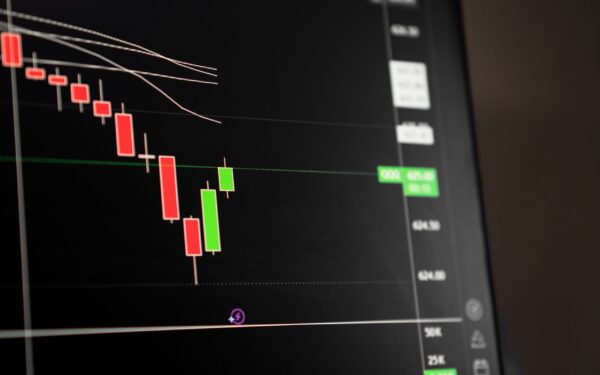 DIGY11: como funciona o ETF de Bitcoin com renda mensal e quais riscos a CVM não vai te explicar